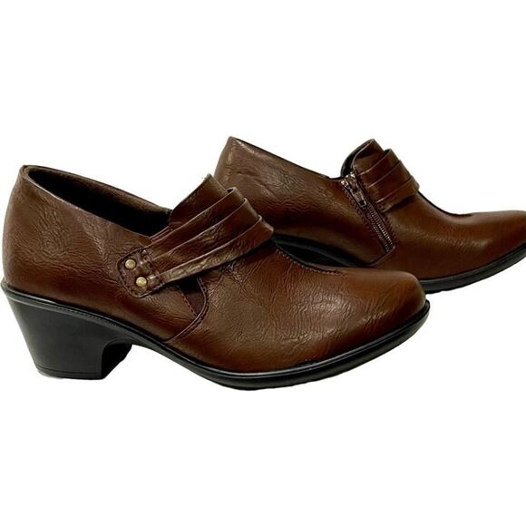 Easy Street Comfort Flex Sole Shoes  - Picture 2 of 14